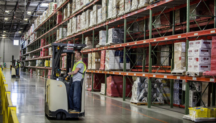 warehouse-logistics-rack-selective racks selective racks centix
