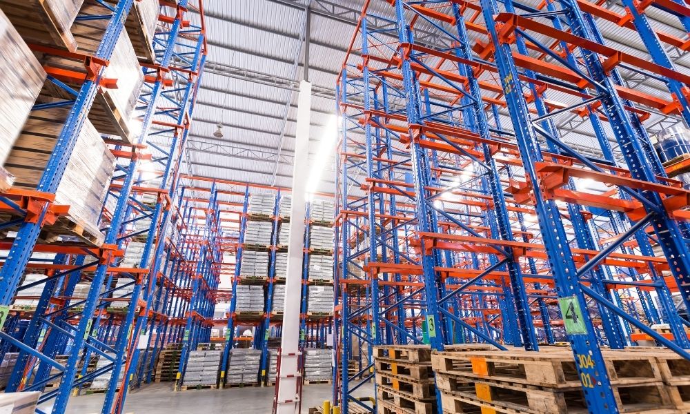 Signs Your Pallet Racking Systems Need Repairs